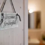 Schaetzlehof Pensjonat 3*