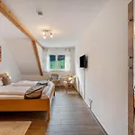 Schaetzlehof 3*