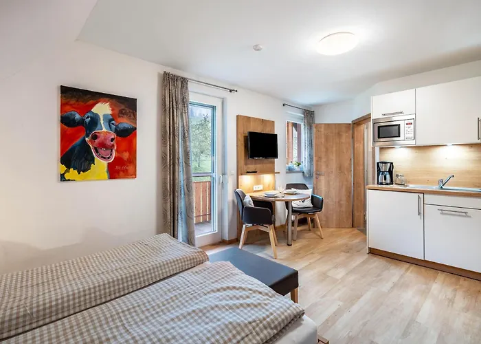 Pensión Schaetzlehof 3*