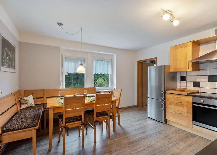 Pensión Schaetzlehof 3*